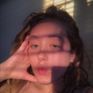 Meet your Posher, Isabella